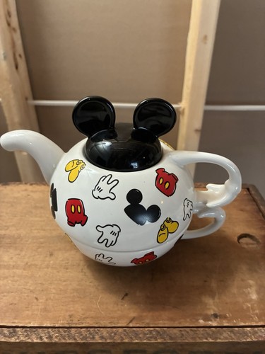 Disney mickey mouse themed - mickey,