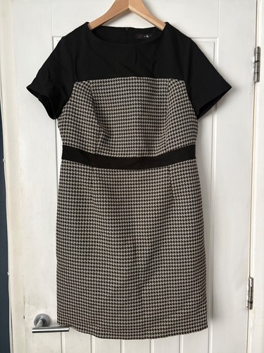 Gok wan for - wan, houndstooth