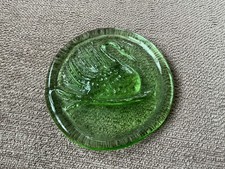 VINTAGE ROUND GREEN GLASS SWAN