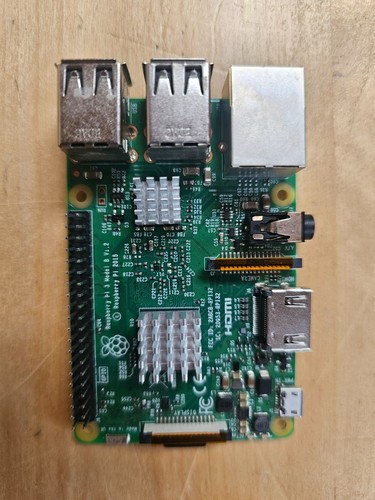 Raspberry 3b - raspberry,