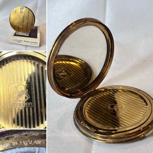 Vtg stratton compact inital - stratton,