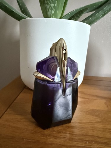 Empty perfume bottle alien - empty,