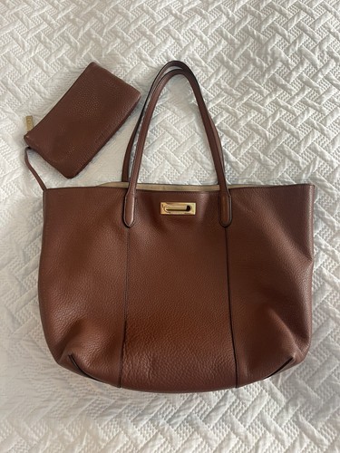 Ivanka trump handbag - trump, leather