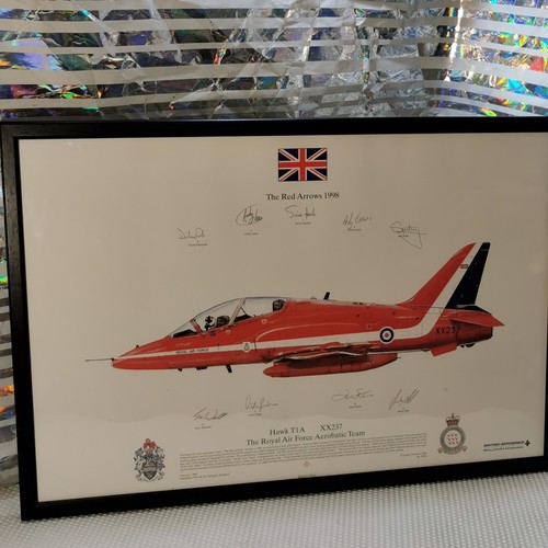 Large red arrows hawk 1998 - red,
