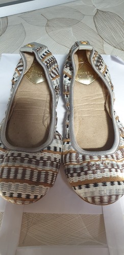 Butterfly twists women - butterfly,
