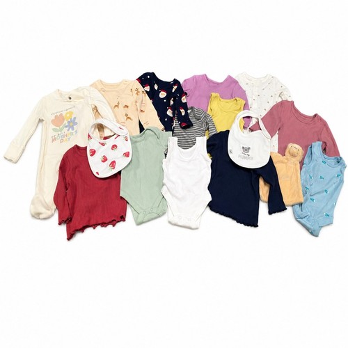 Newborn baby clothes bundle - newborn,