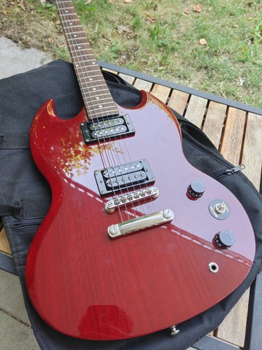 Epiphone 2010 indonesia - sg,