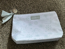 Clarins Make Up / Cosmetic Bag Snowflake Design