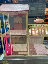 Vintage Retro 1980s 1990s Barbie house la case villa with pull up lift elevator