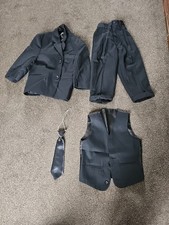 Boys 3 Piece Suit With Tie Age