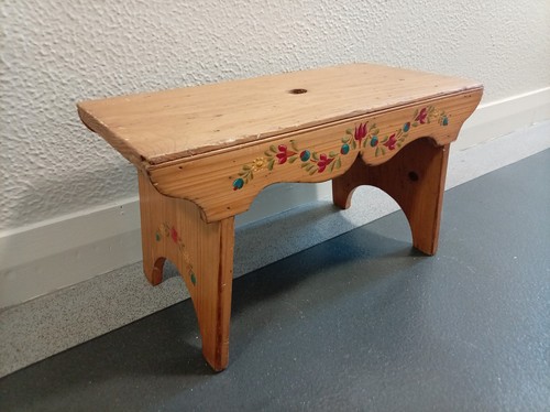 Vintage milking stool - , original
