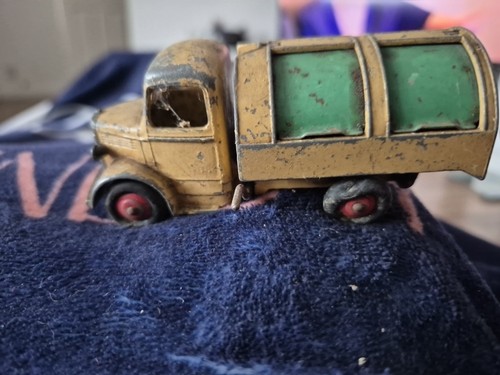 Dinky toys bedford - bedford, refuse