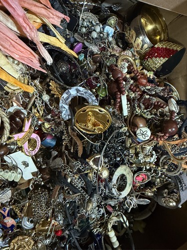 Bulk costume jewelry - bulk, lot