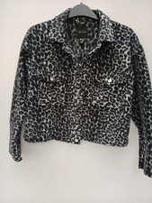 New Look Animal Print Crop Jacket Size UK 10 in Black Grey Mix Fleece P2P 19.5".
