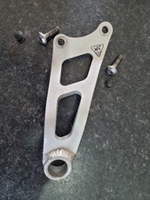 Yamaha R1 - Exhaust Bracket - 2002 / 2003
