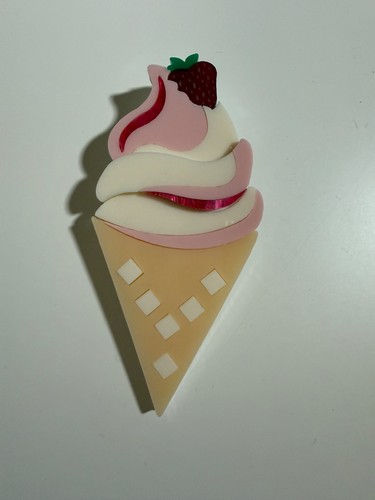 Strawberry ice cream - strawberry,
