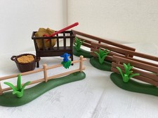 (A374) Playmobil – Farmyard theme - 4 x farmyard fences - Used