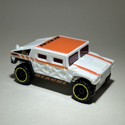 Hot wheels humvee - hot,