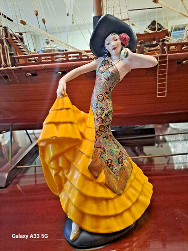 Gold crown devon flamenco - gold,
