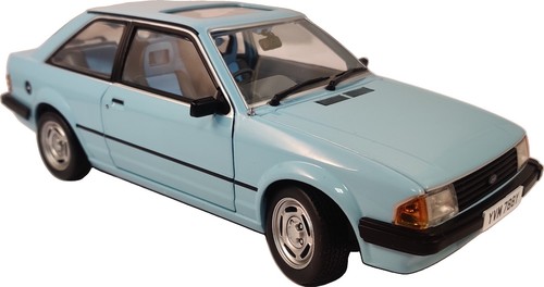 Scale ford escort mk3 gl - 1/18,
