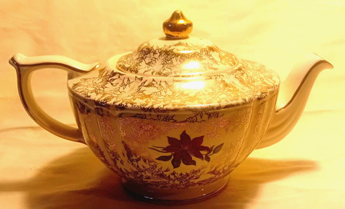 Vintage gilded sadler - gilded, stylish