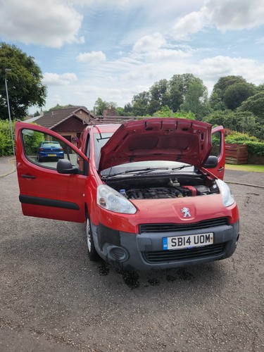2014 peugeot partner - peugeot,