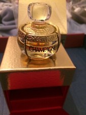 Yves Saint Laurent, Champagne