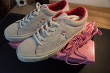 CONVERSE Hello Kitty ONE STAR