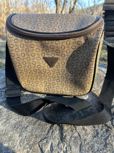 Guess insulated lunch bag - insulated,