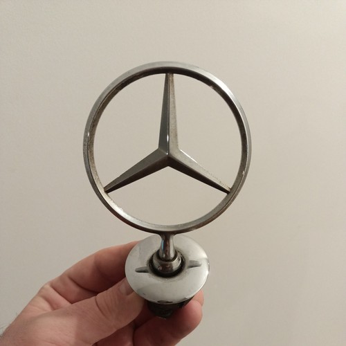 Fits mercedes bonnet raised - fits,
