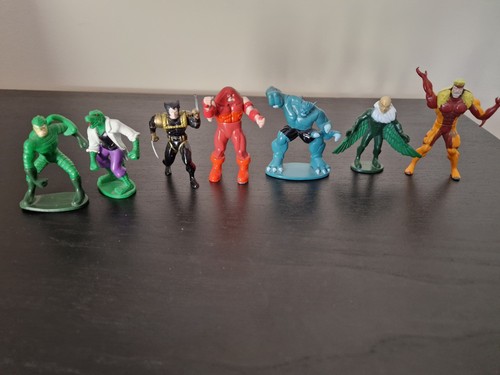 Vintage marvel small figures - vintage,
