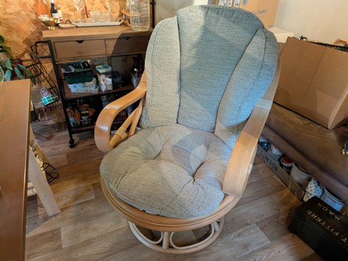 Bamboo swivel chair - bamboo,