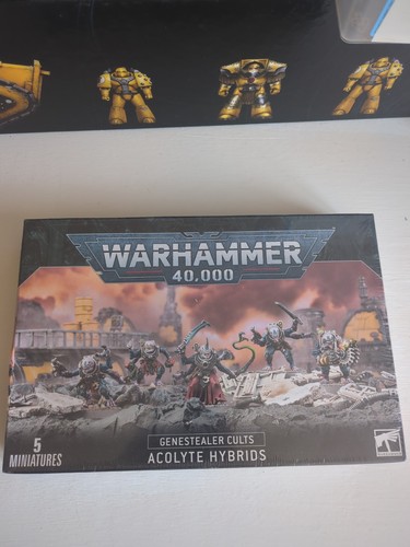 Genestealer cults acolyte - cults:,
