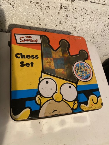 The simpsons chess set - simpsons, in