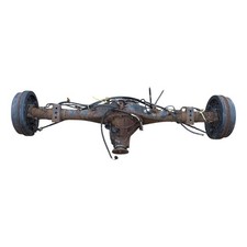 MITSUBISHI L200 REAR AXLE ASSY