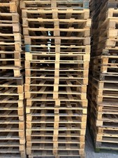 4 Way Standard Size Three Legger Medium Duty Pallet
