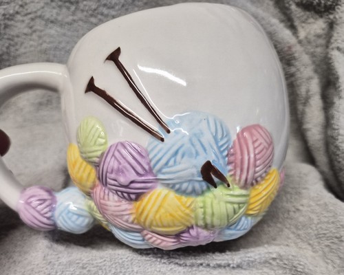 Wool yarn knitting needles - needles, mug