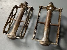 Vintage French Bicycle Pedals - French Thread