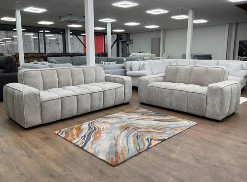 Brand new paris seater - 3+2,