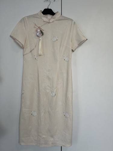 Women chinese qipao - chinese,
