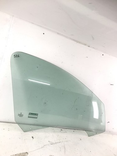43r 000464 right front - front, window