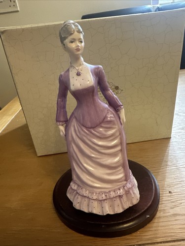 Superb coalport figurine sarah - coalport,