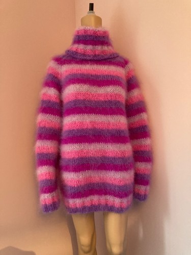 Brand new hand knitted - new,