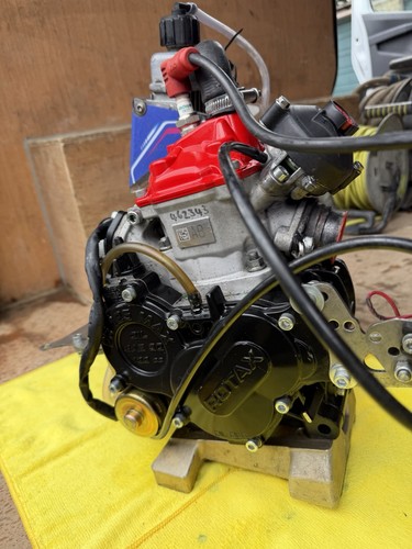 Rotax max evo - bottom, end)