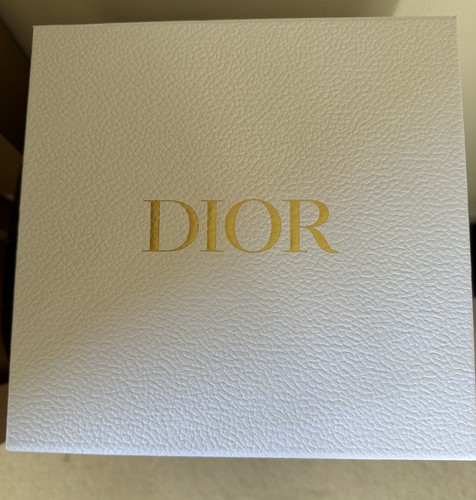 Dior empty box - box, tissue
