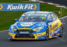 BTCC #27 Dan Cammish Ford