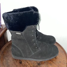 EMU Australia Shoreline Black Suede Boots - Sheepskin Lined - UK 9- Waterproof