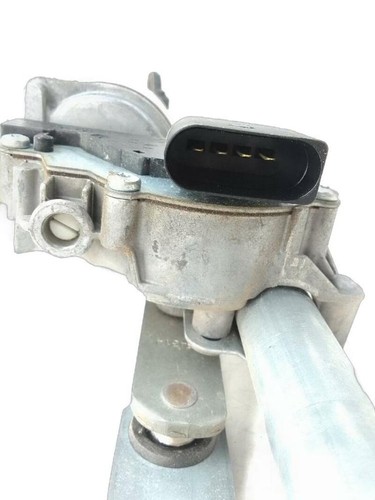 W0027101 front windscreen