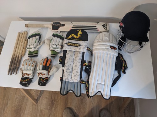 Junior cricket kit - junior, and
