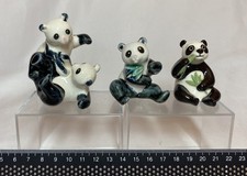 Three Small (5 – 7 cm tall)